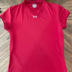 Wonen’s MD fitted capped sleeve tech shirt